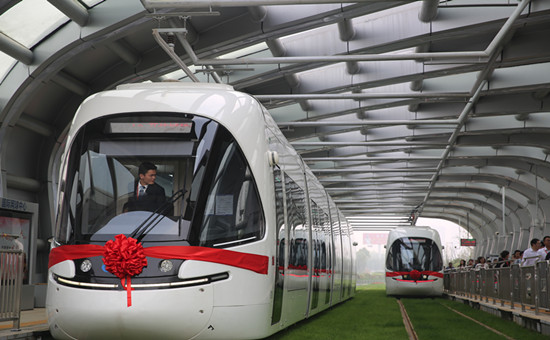 國(guó)內(nèi)首個(gè)采用能量型超級(jí)電容技術(shù)的有軌電車正式運(yùn)營(yíng)