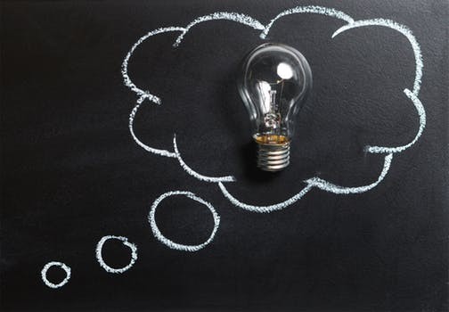 無線充電革命正悄悄萌芽 充電樁能否保其身？