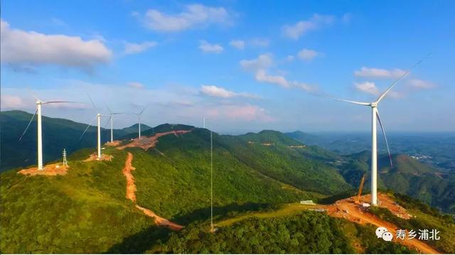好一個龐然大物！欽州這個風電站建成這樣啦！