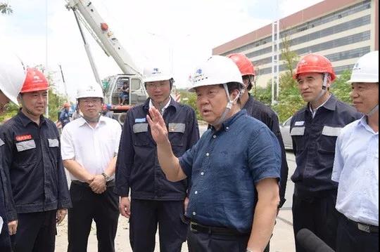 南方電網(wǎng)公司黨組書記、董事長(zhǎng)李慶奎：“三步走”打造世界一流企業(yè)