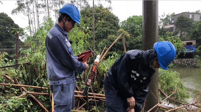      截止9月17日16時(shí)，受臺(tái)風(fēng)“山竹”影響停電的居民全部恢復(fù)供電。