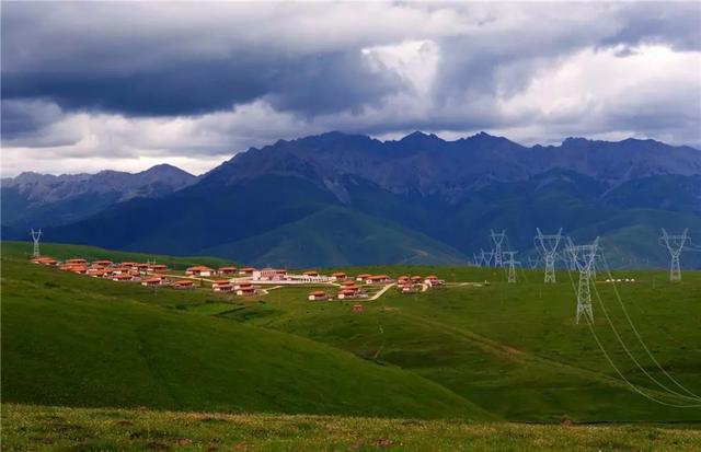 極限挑戰(zhàn)！這條“電力天路”正式投入運營