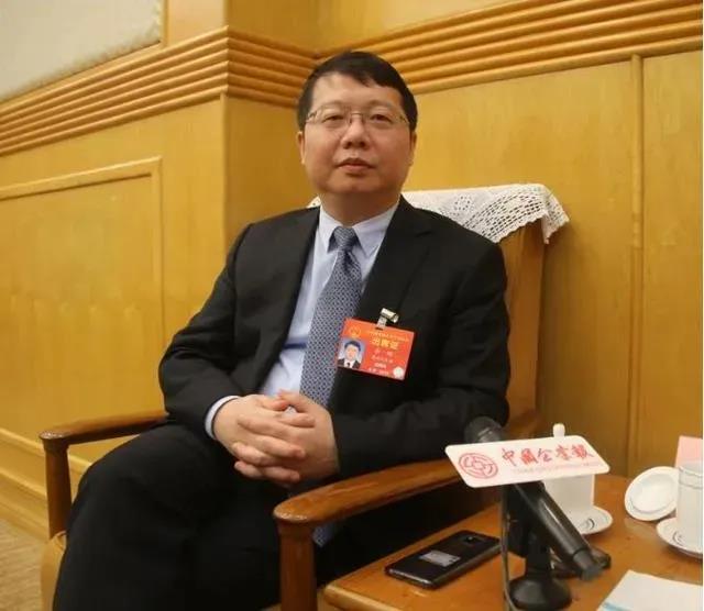 全國人大代表、貴州六盤水市市長李剛：借力大數(shù)據(jù)綜合試驗區(qū) 建設(shè)六盤水5G示范城