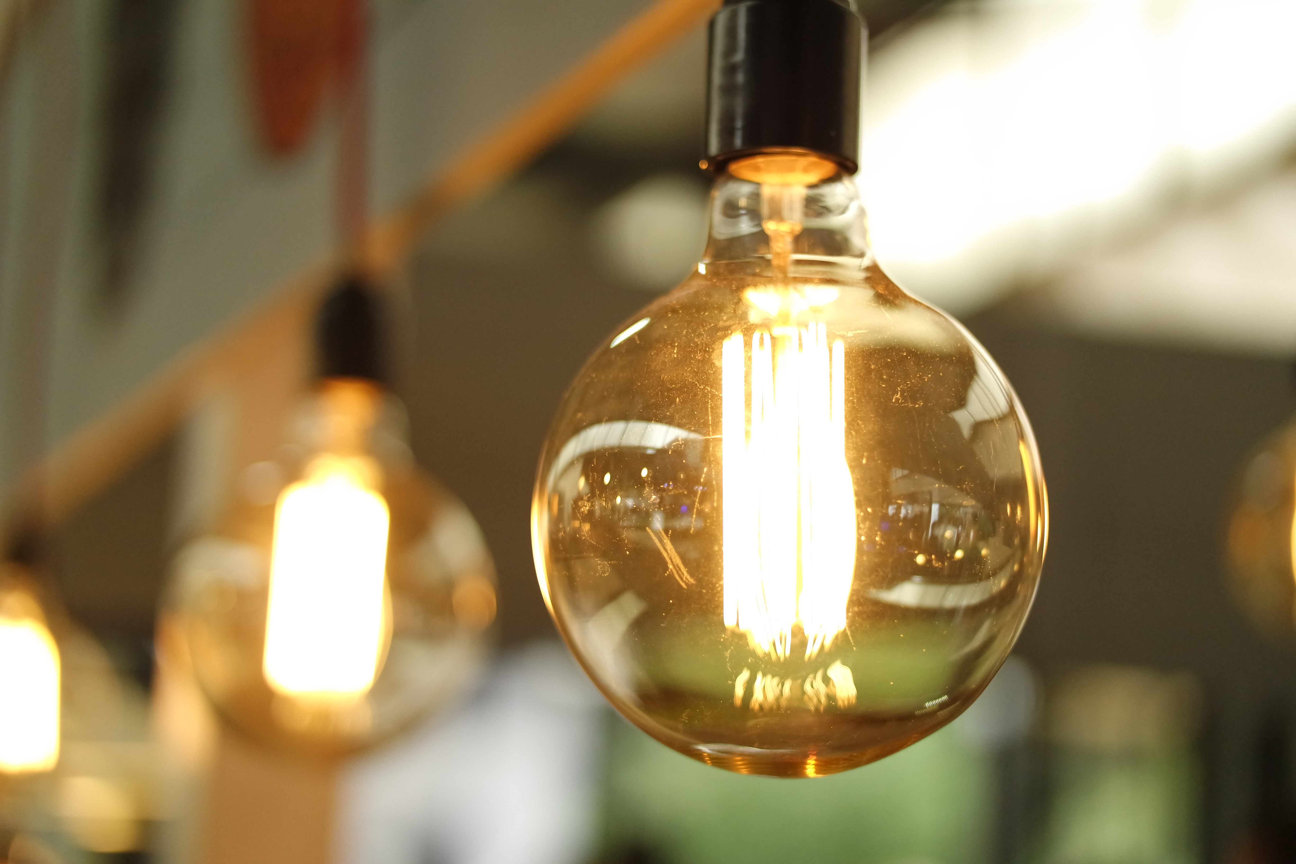 兩部門：推廣不停電作業(yè)技術(shù) 減少停電時間和停電次數(shù)